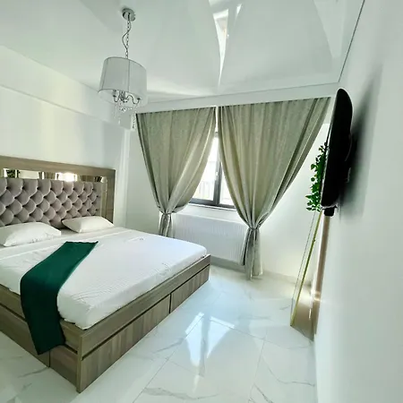 Holidays Bliss Vibes Mamaia Nord Apartment